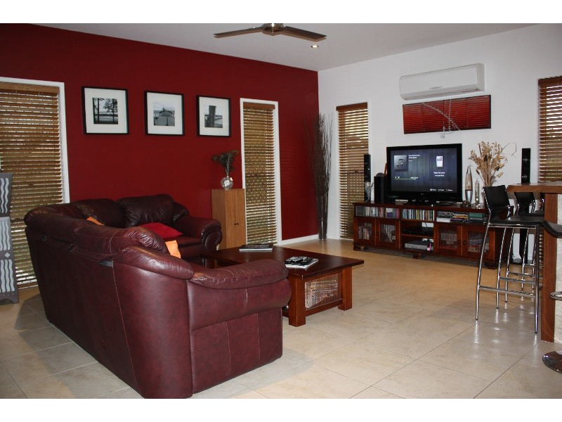 91 Raptor Pde, Bribie Island QLD 4507
