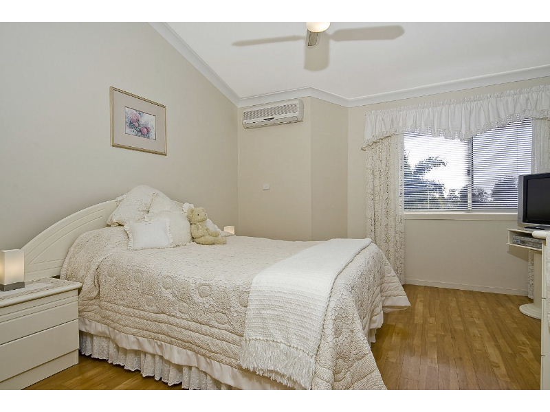 231 Endeavour Dve, Bribie Island QLD 4507