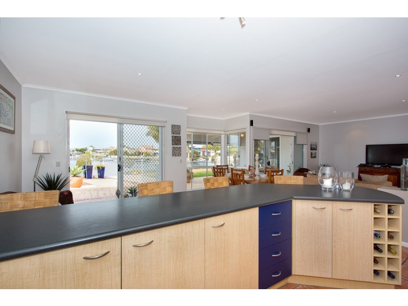 7 Skysail Crt, Banksia Beach QLD 4507