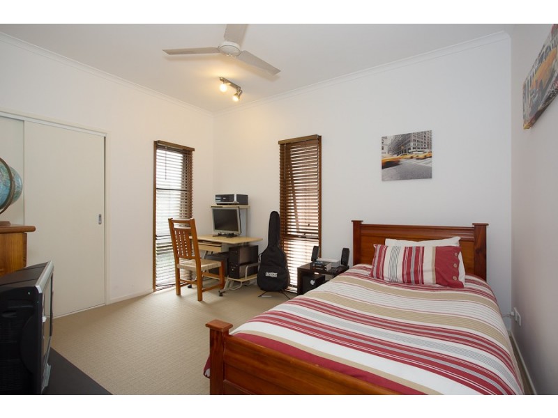 7 Skysail Crt, Banksia Beach QLD 4507