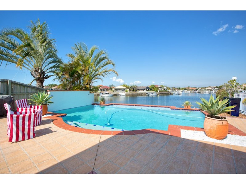 7 Skysail Crt, Banksia Beach QLD 4507