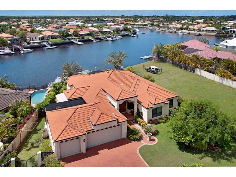 53 Voyagers Dve, Bribie Island QLD 4507
