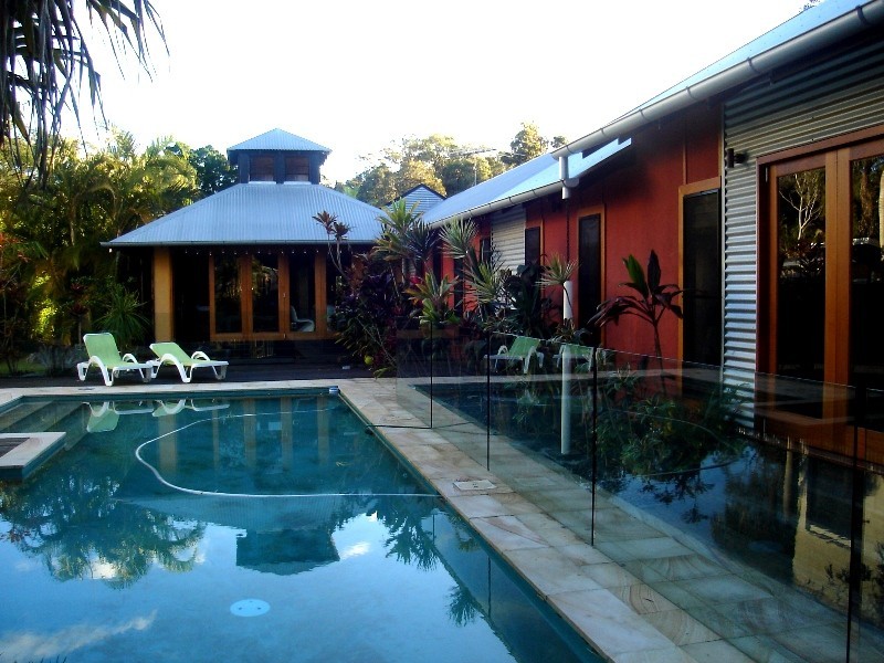 166 White Patch Esp, Bribie Island QLD 4507