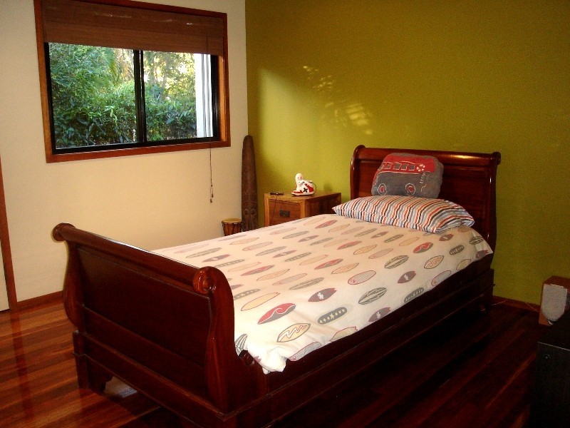 166 White Patch Esp, Bribie Island QLD 4507