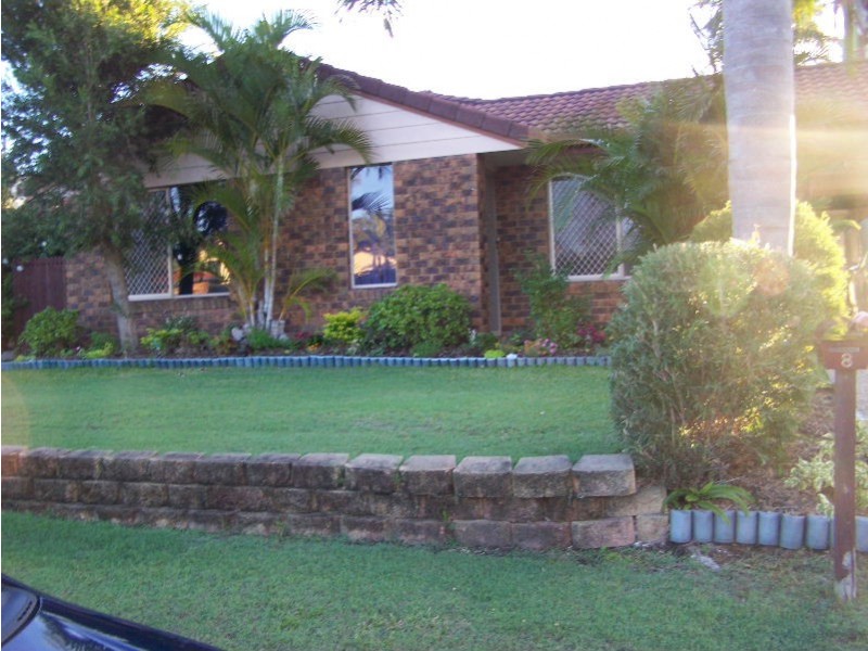 8 Gordon cres, Sandstone Point QLD 4511