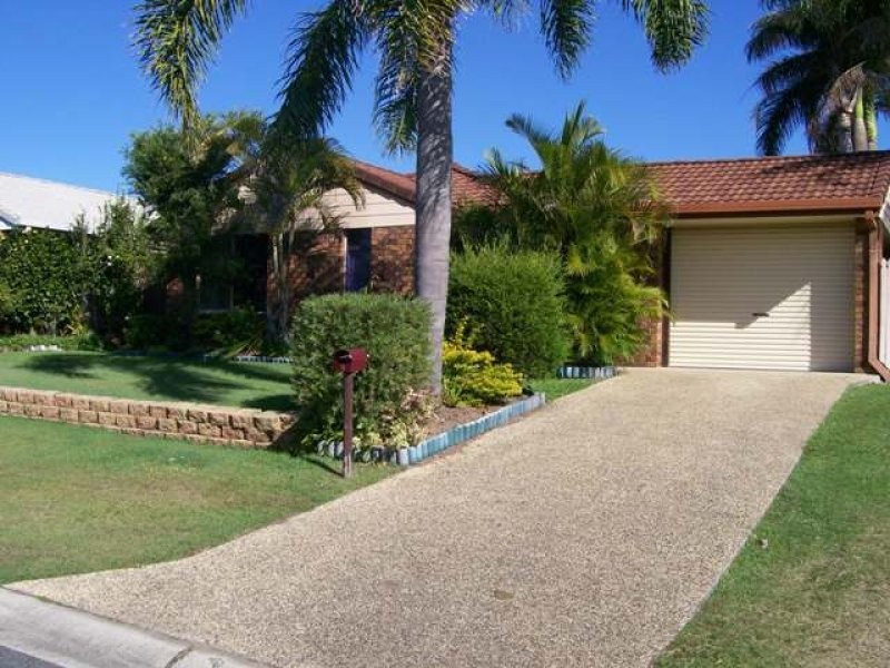 8 Gordon cres, Sandstone Point QLD 4511