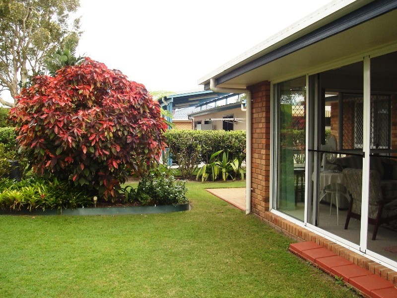 17 Beagle Avenue, Bribie Island QLD 4507