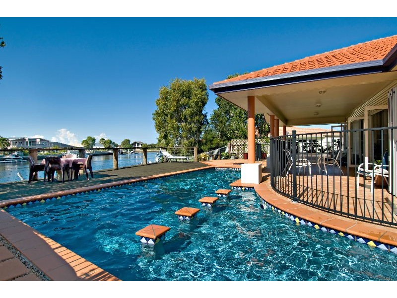 9 Marlin Court, Banksia Beach QLD 4507