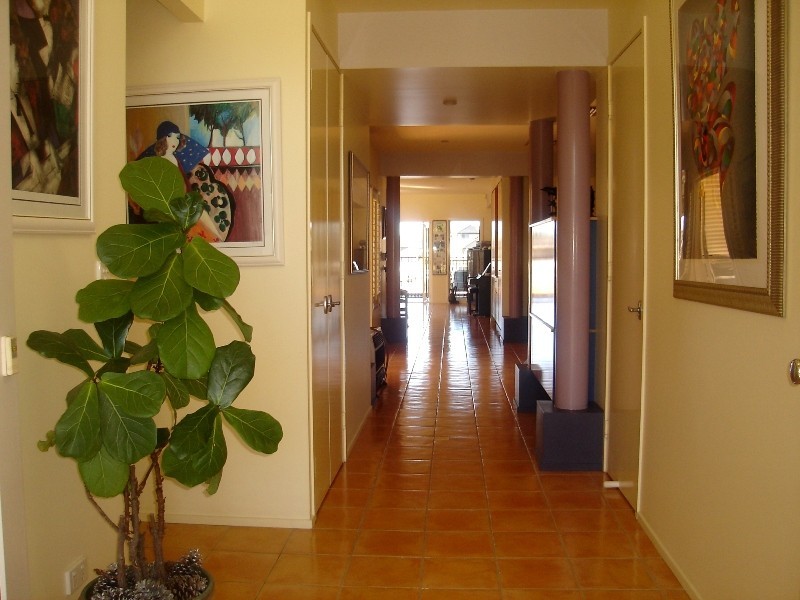 9 Marlin Court, Banksia Beach QLD 4507