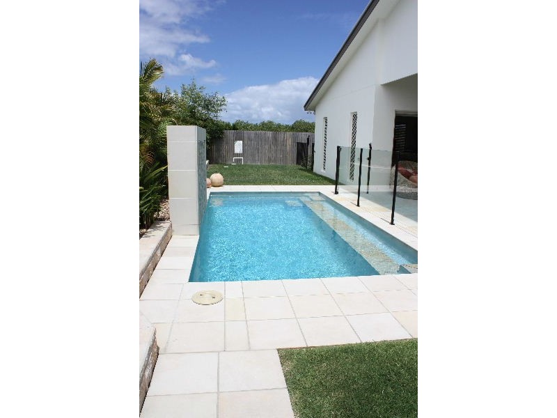 Banksia Beach QLD 4507