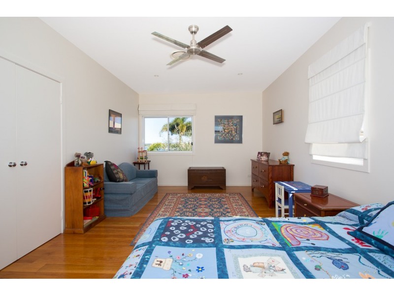 48 Tradewinds Drive, Banksia Beach QLD 4507