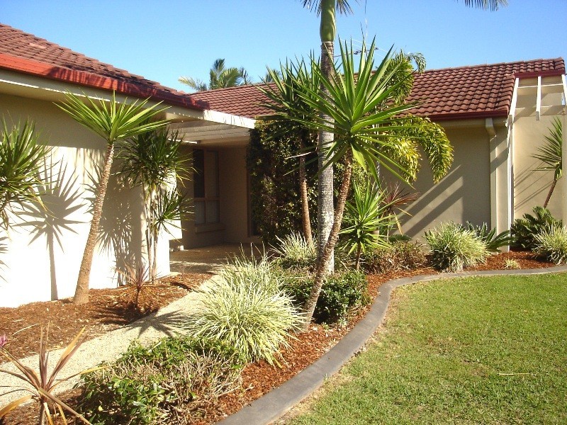 28 Topsail Circuit, Banksia Beach QLD 4507