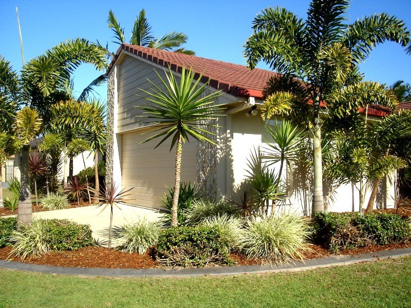 28 Topsail Circuit, Banksia Beach QLD 4507