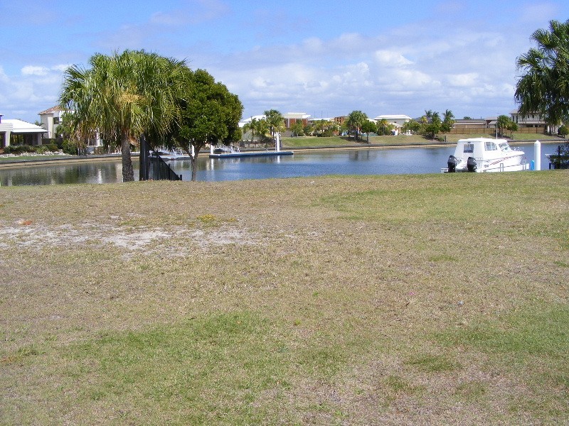 7 North Point, Banksia Beach QLD 4507