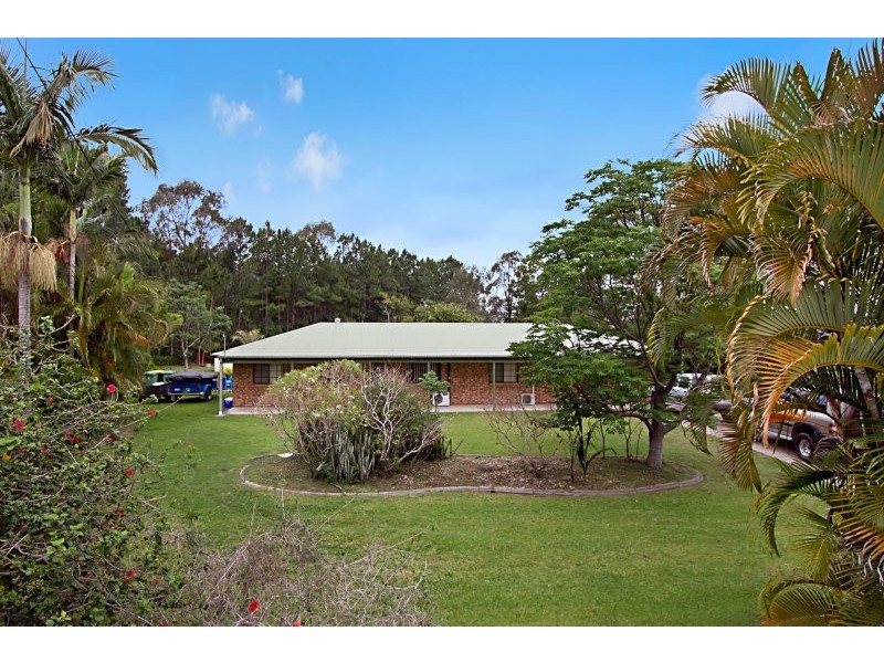 22 Taksan Place, Ningi QLD 4511