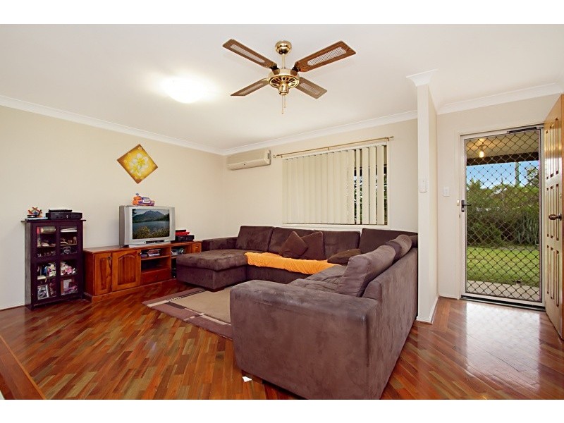 22 Taksan Place, Ningi QLD 4511