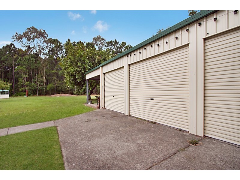 22 Taksan Place, Ningi QLD 4511