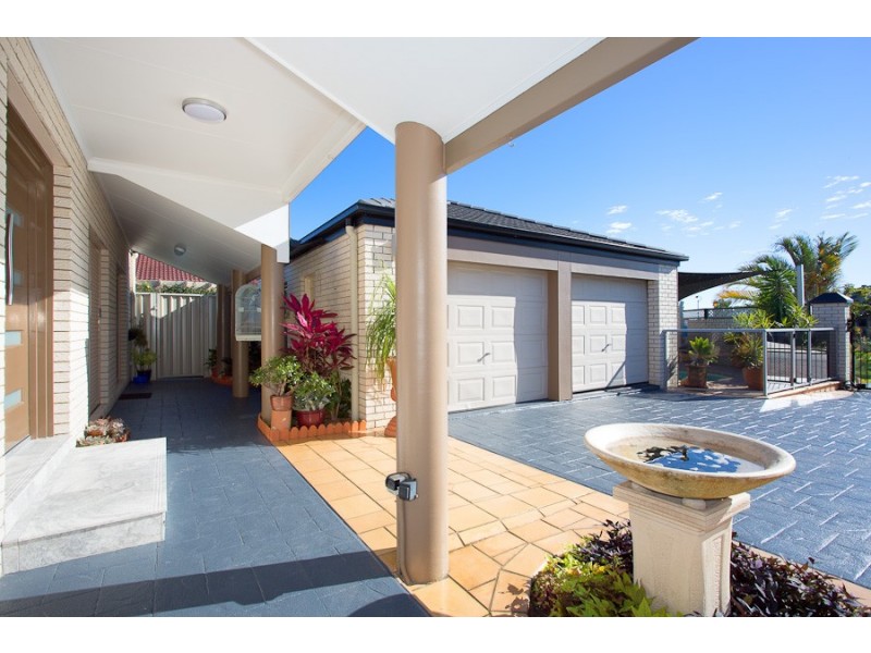 24 Island Parade, Banksia Beach QLD 4507