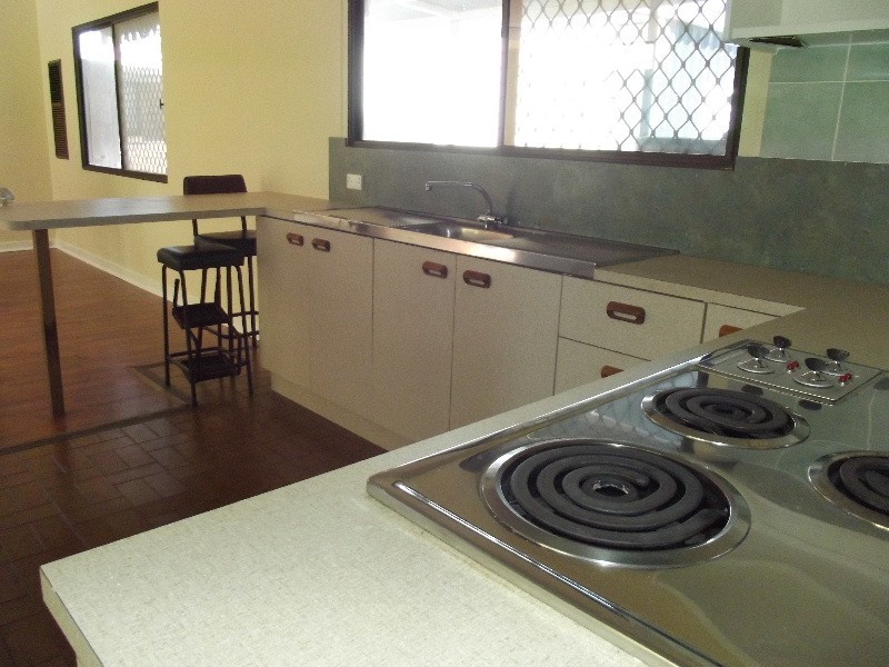 25 Dianthus Ave, Banksia Beach QLD 4507