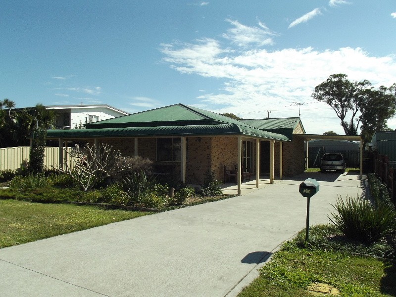35 Caltowie Street, Banksia Beach QLD 4507
