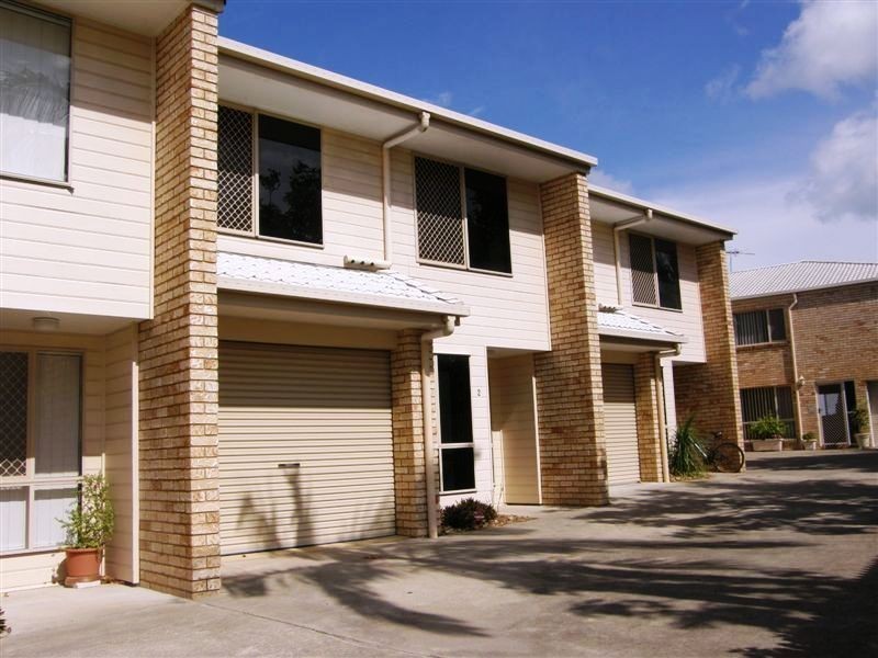 Unit 2, 5 Clarke Terrace, Sandstone Point QLD 4511