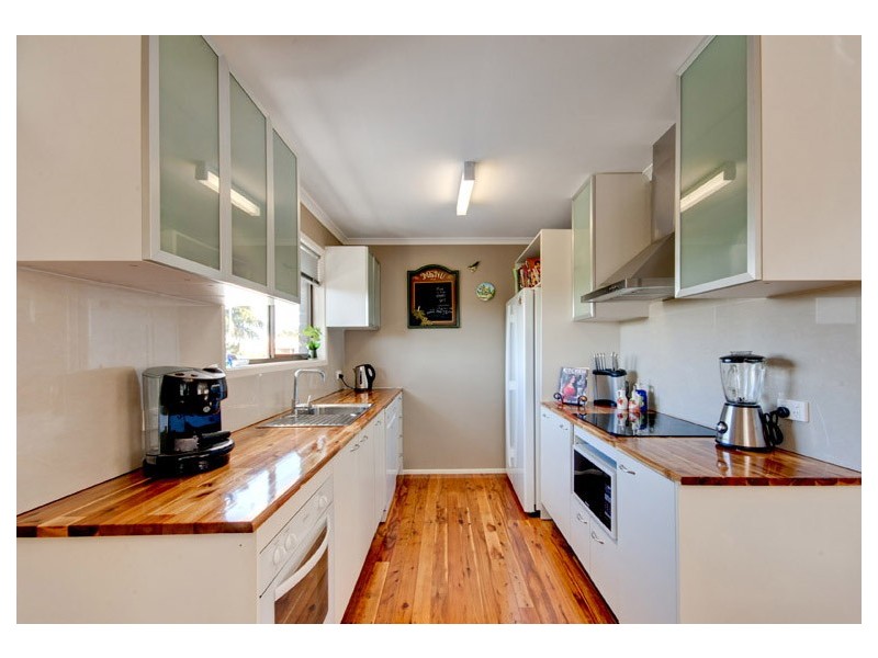 Sandstone Point QLD 4511