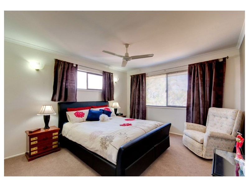 Sandstone Point QLD 4511