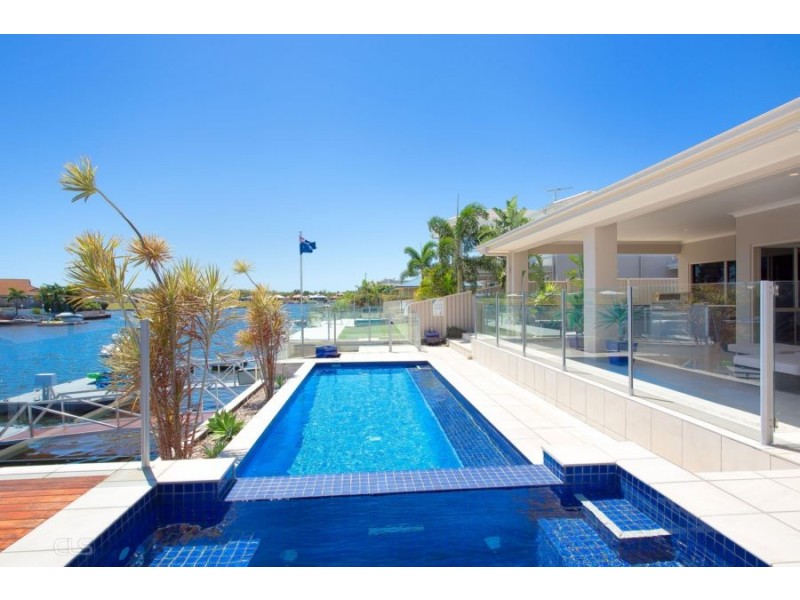 18 Barklya Cres, Bongaree QLD 4507