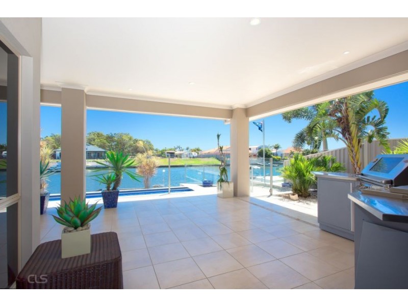 18 Barklya Cres, Bongaree QLD 4507