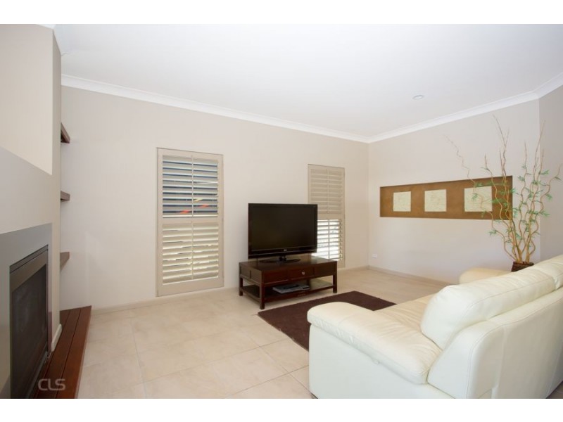 18 Barklya Cres, Bongaree QLD 4507