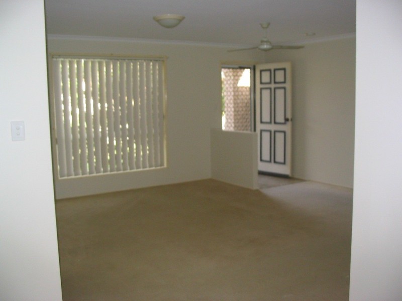 Sandstone Point QLD 4511