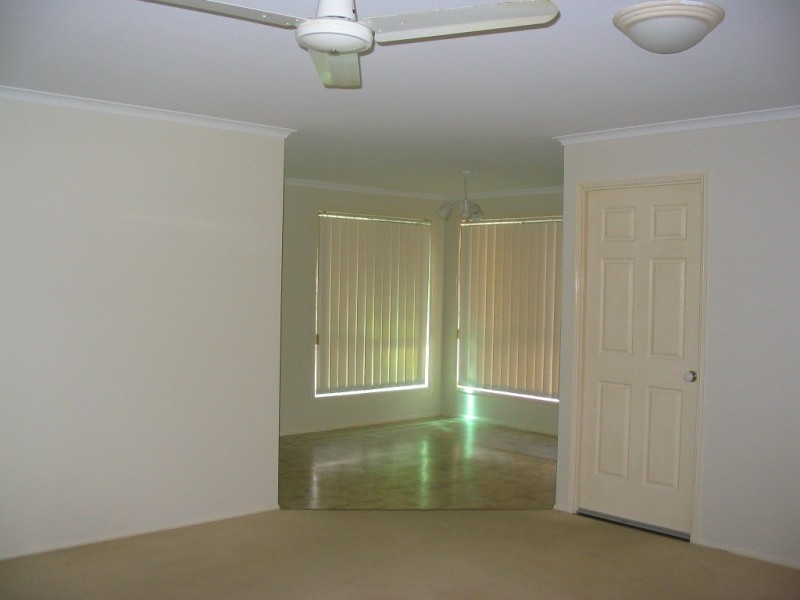 Sandstone Point QLD 4511