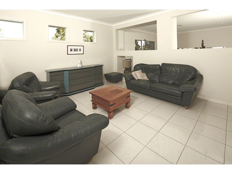 8 Blueberry Street, Banksia Beach QLD 4507