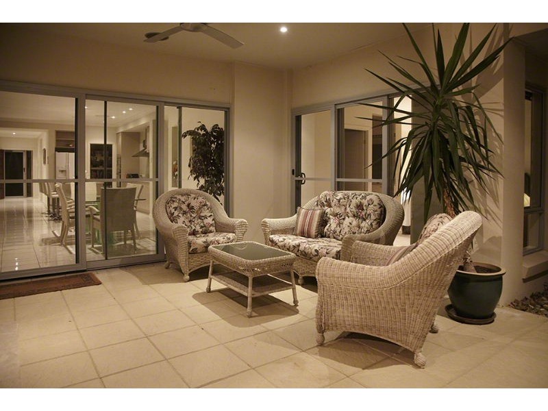 8 Blueberry Street, Banksia Beach QLD 4507