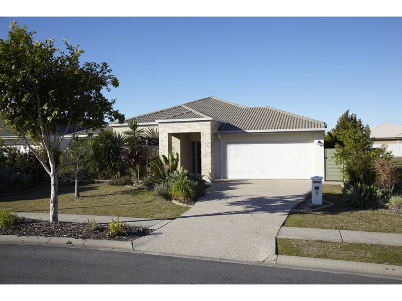 8 Blueberry Street, Banksia Beach QLD 4507