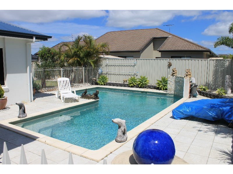 79 Raptor Parade, Banksia Beach QLD 4507