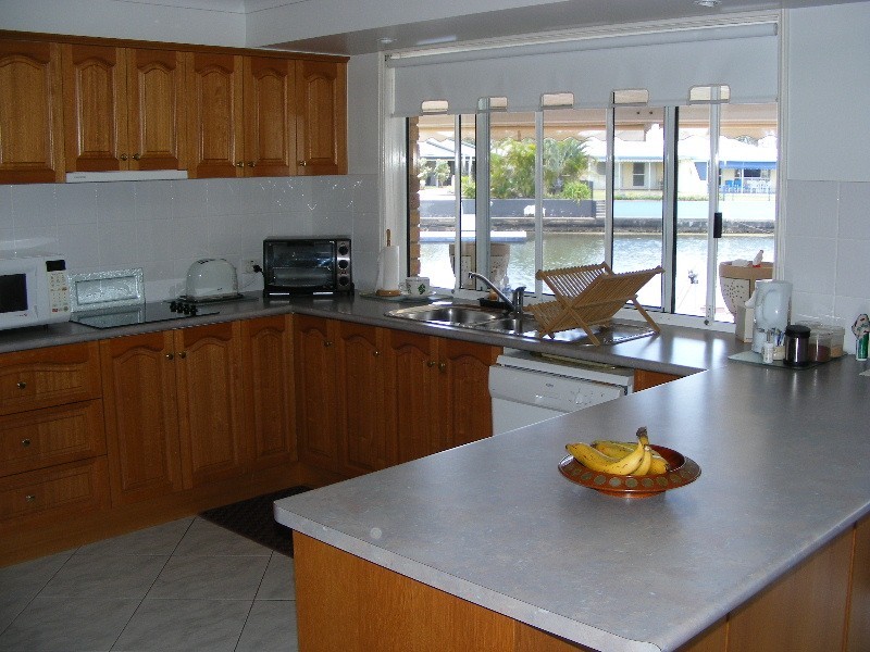 50 Jacaranda Drive, Bongaree QLD 4507