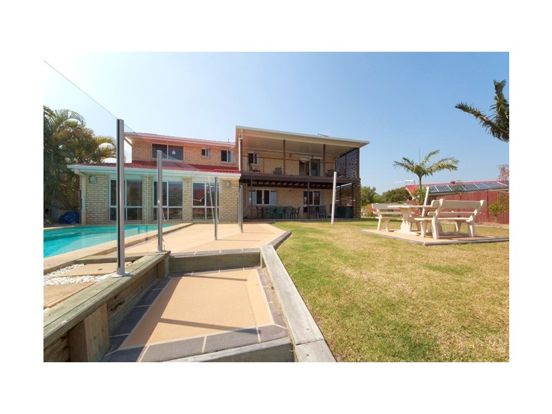 4 Port Drive, Banksia Beach QLD 4507