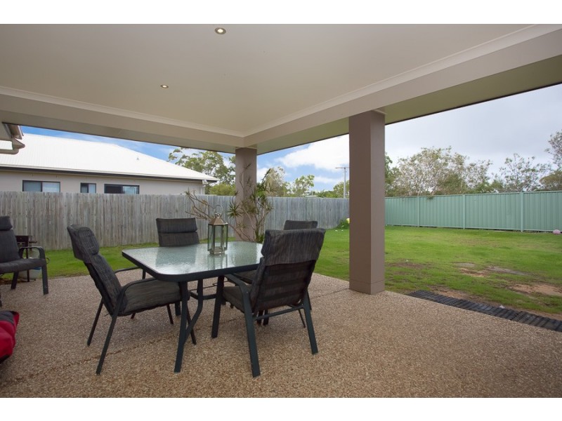 15 Pectoral Place, Banksia Beach QLD 4507