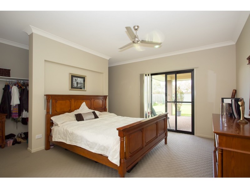 15 Pectoral Place, Banksia Beach QLD 4507