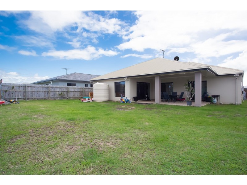 15 Pectoral Place, Banksia Beach QLD 4507