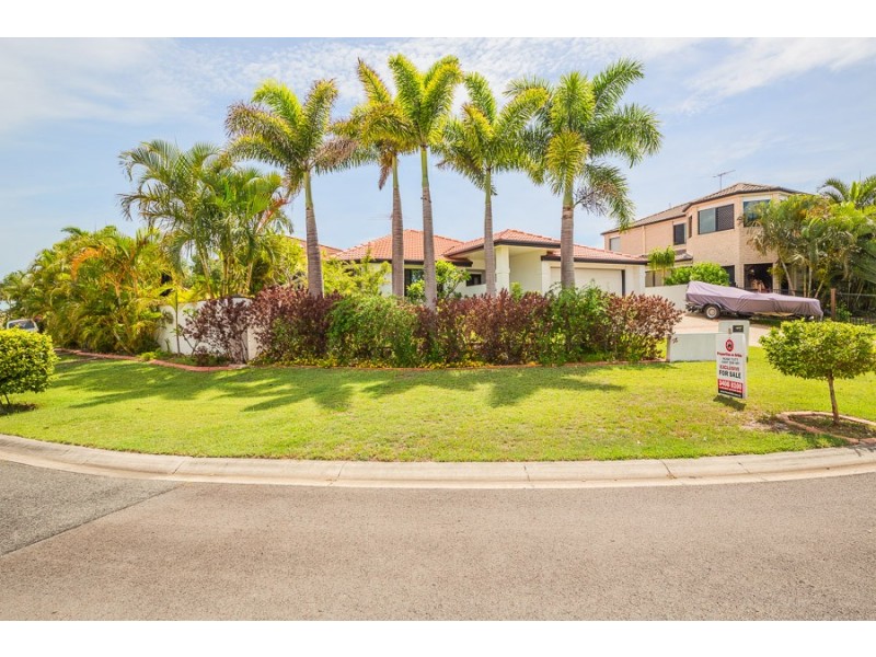 28 Dugong Crescent, Banksia Beach QLD 4507