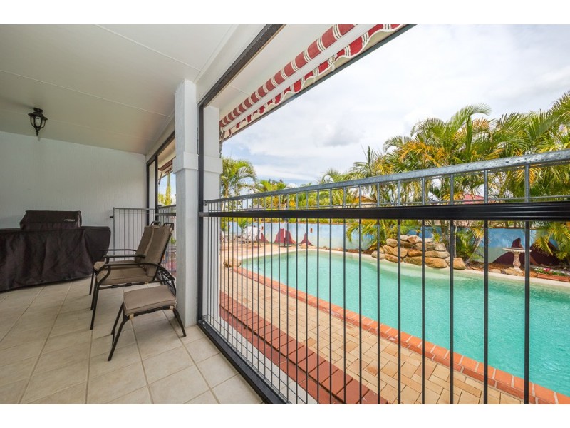 28 Dugong Crescent, Banksia Beach QLD 4507