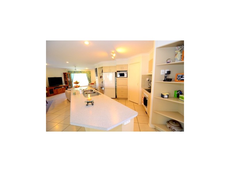263 Bestmann Road, Sandstone Point QLD 4511