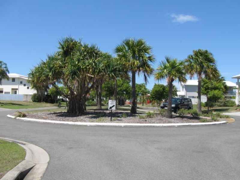 33 North Point, Banksia Beach QLD 4507