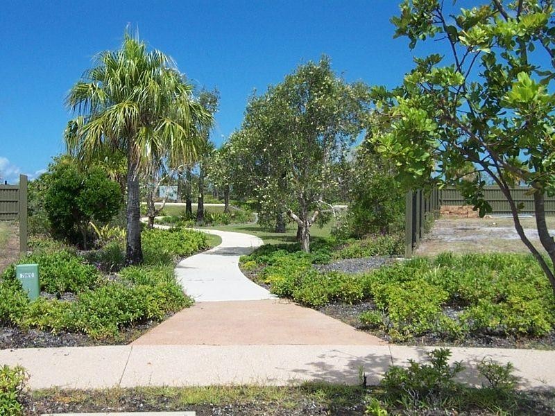90 Raptor Parade, Banksia Beach QLD 4507