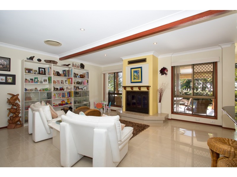 14 Venus Court, Banksia Beach QLD 4507