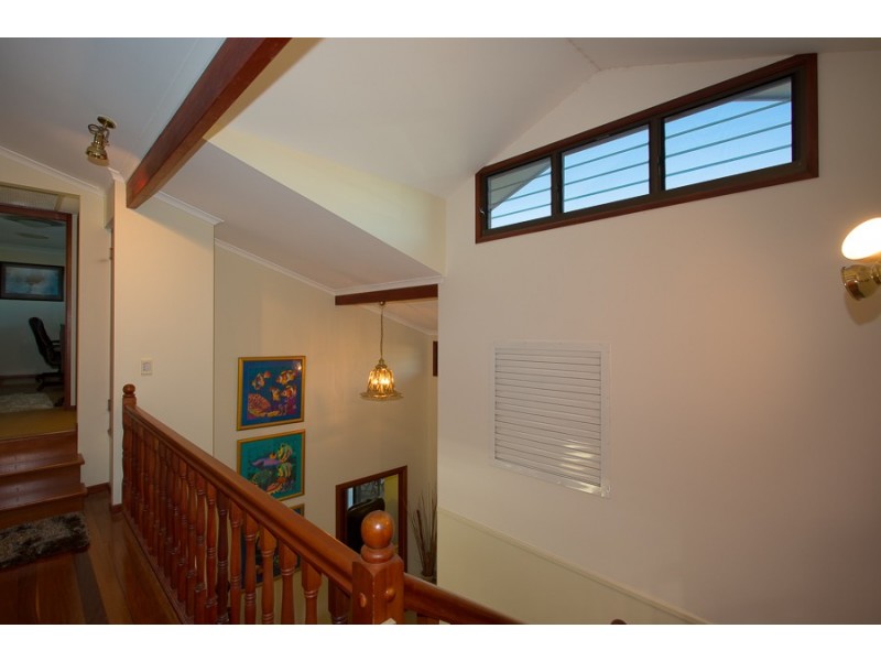 14 Venus Court, Banksia Beach QLD 4507