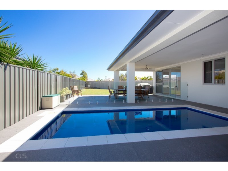 13 Blueberry Street, Banksia Beach QLD 4507