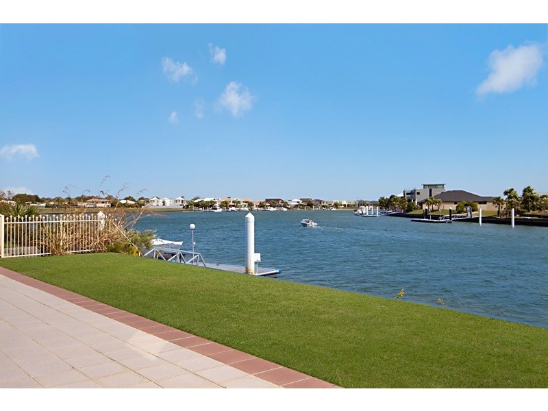 42 Tradewinds, Banksia Beach QLD 4507